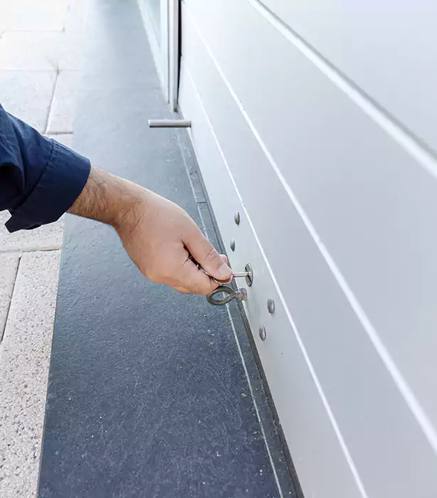 Garage Door Lock Installation in Oakland, FL