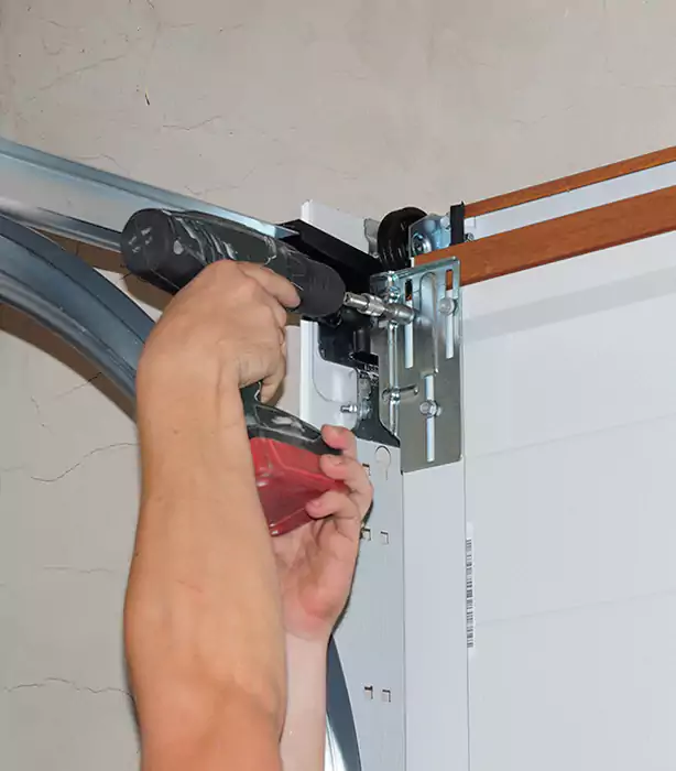 Garage Door Roller Repair in Oakland, FL