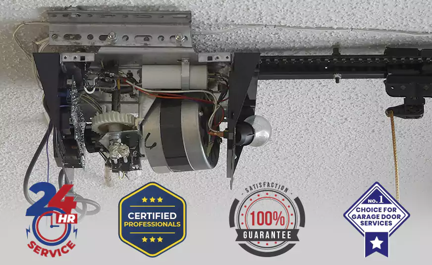Master Mechanic Garage Door Opener Maintenance & Inspection in Oakland, FL
